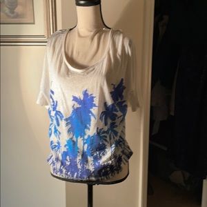 Tropical top